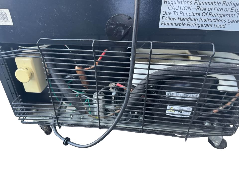 Rear refrigeration and compressor area of the actual Kegco cabinet
